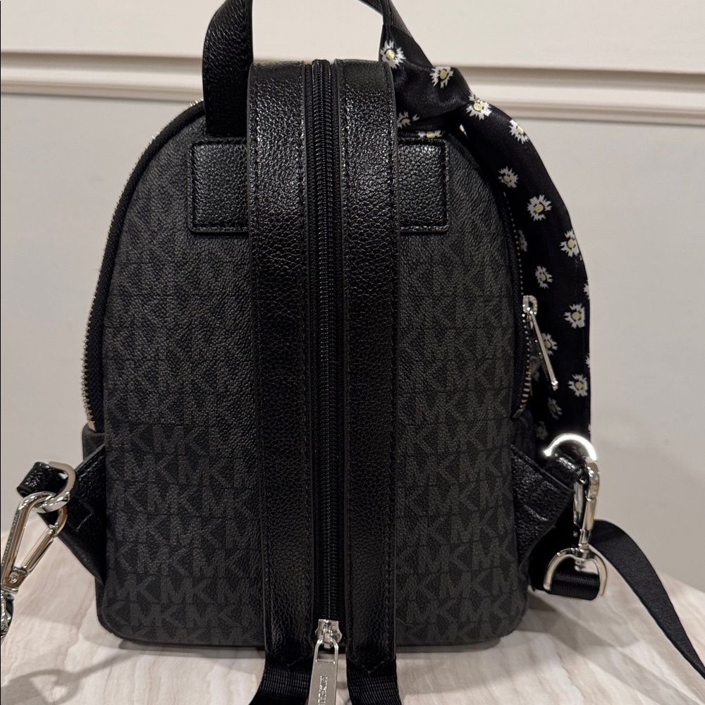 Michael Kors Backpack Erin Signature Backpack - Picture 6 of 17